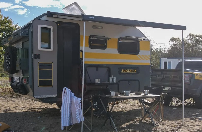 aead16c9-53a6-4249-908d-f04f573edccc-1