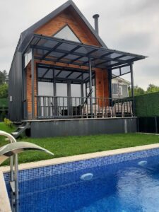 d2bf3c98-0266-4e56-a3cb-f2e2a58fd92a-1