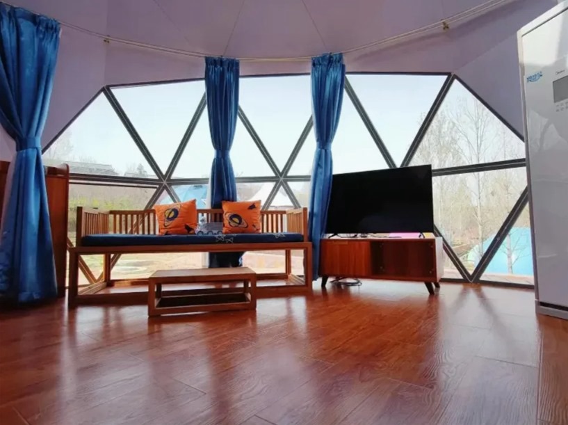 01b44b72-23f5-4493-bd87-a6ec9cb20621-1