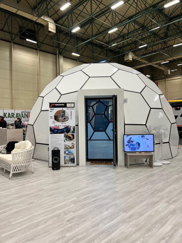 89d9ce2f-e141-4599-b6d2-0d26952d2140-1