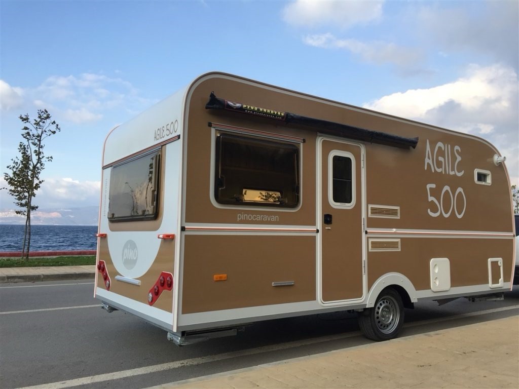 e0bb7a57-4ee6-4f13-8e67-2bb0918c0411-1